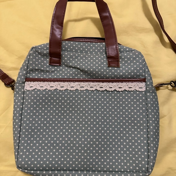 Bag - Picture 1 of 2